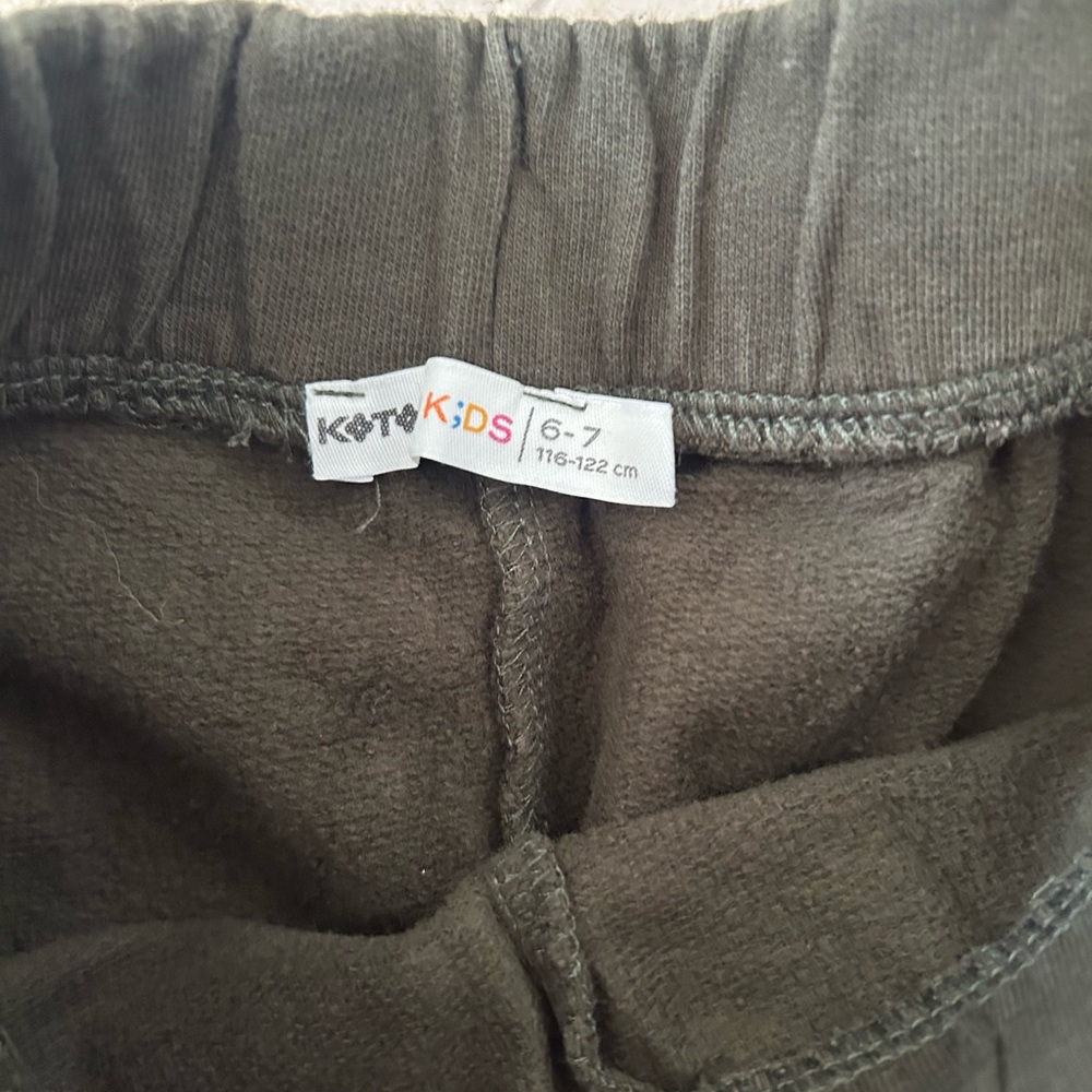 Brown Bottoms - Picture 2 of 2